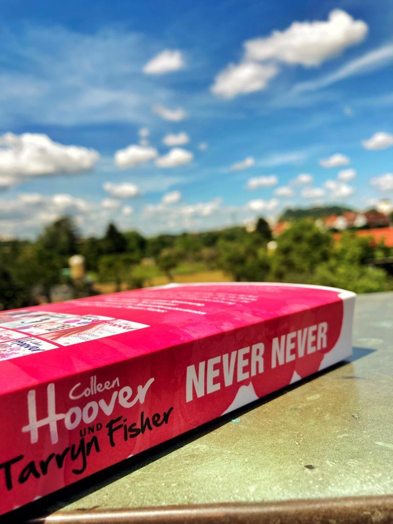 Mehr über den Artikel erfahren //Rezension// Never Never – Colleen Hoover und Tarryn Fisher