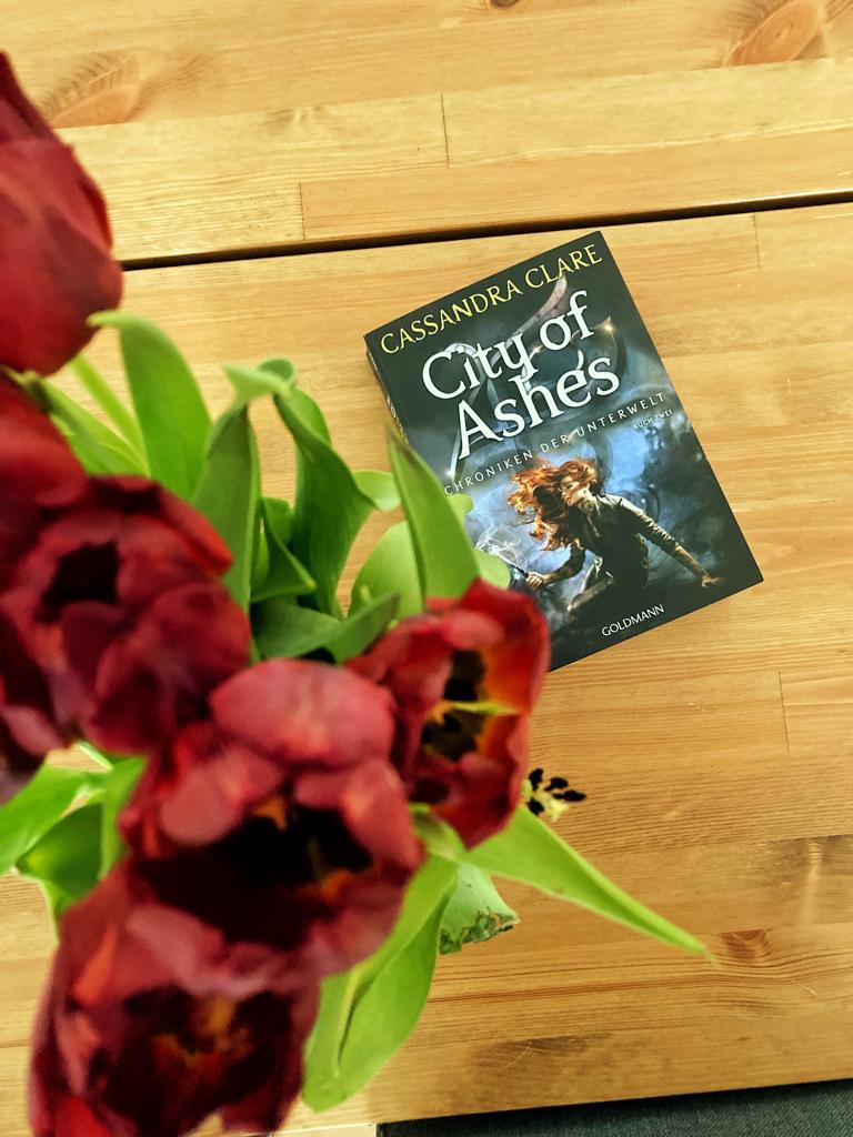 Mehr über den Artikel erfahren //Rezension// City of Ashes – Chroniken der Unterwelt – Cassandra Clare